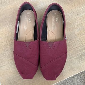 5/$20 Toms, size 7 maroon Alparagata loafers. Barely worn. Basically NWOT.